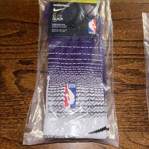 Nike Elite Crew NBA Basketball Sock Purple White - NEW - MENS LARGE